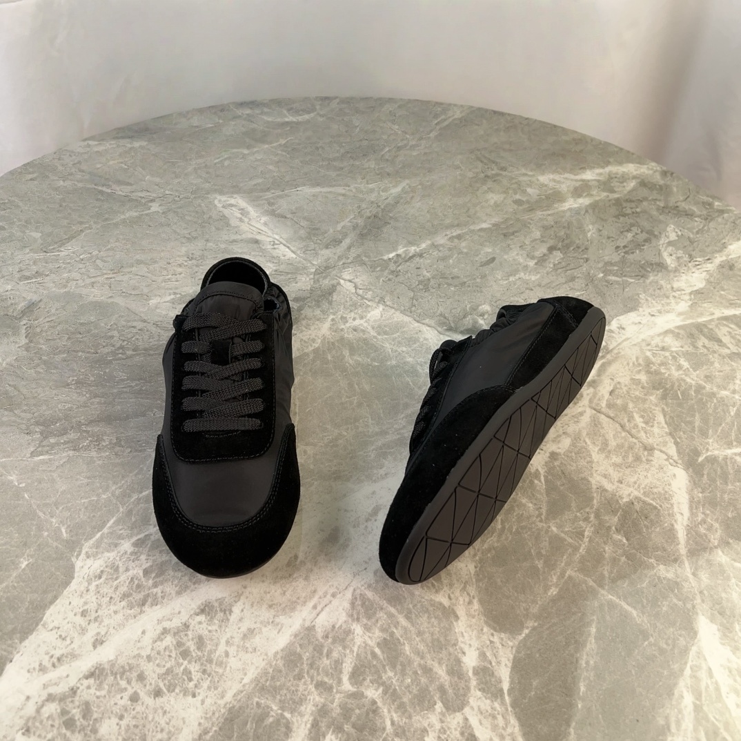 Luxury Brand Casual Flats Men' - مراجعة Sports Equipment Brand وسعره