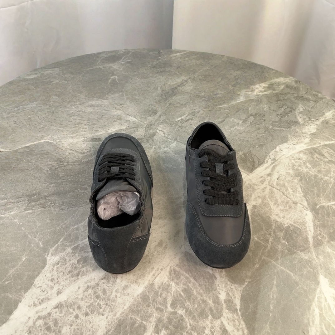 Luxury Brand Casual Flats Men' - مراجعة Sports Equipment Brand وسعره