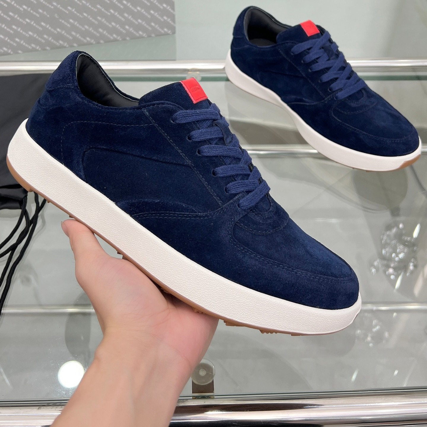 Quiet Luxury Brand Men's Shoes - مراجعة Sports Equipment Brand وسعره