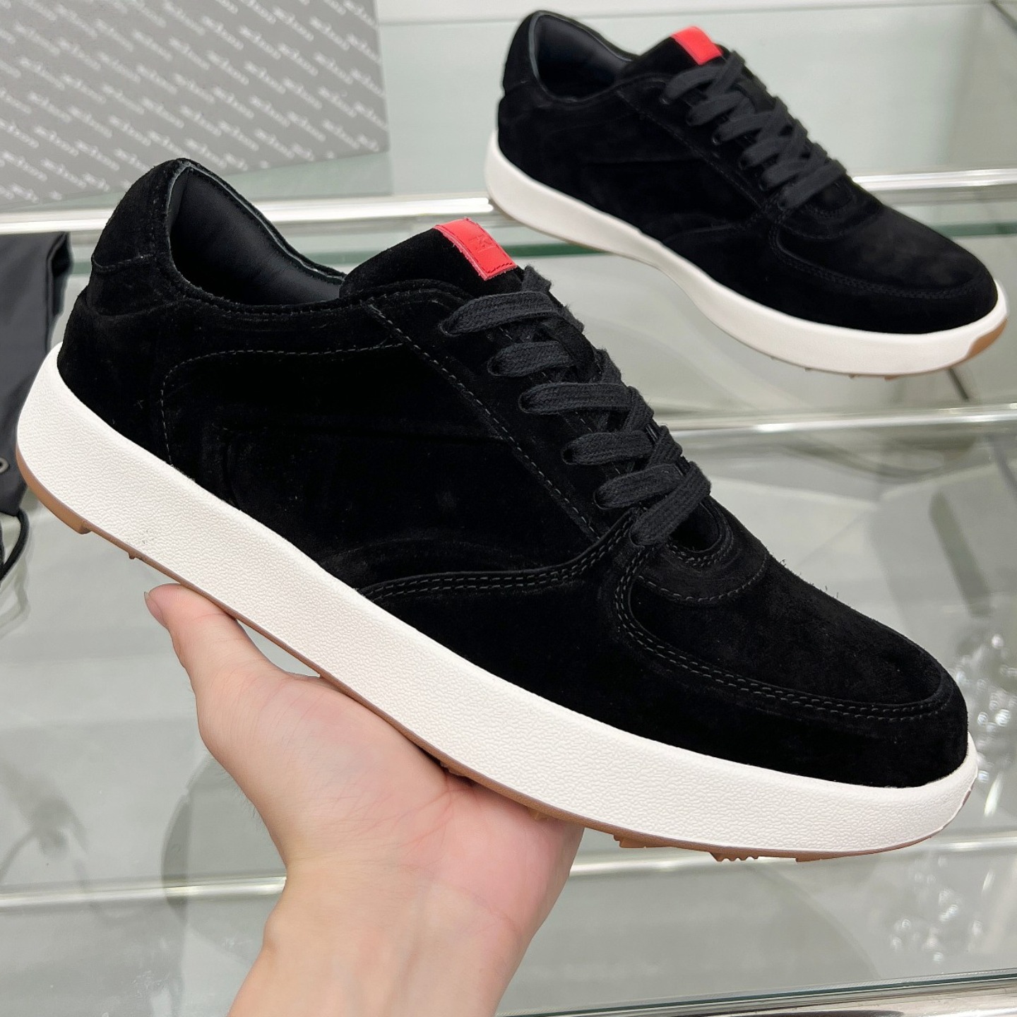 Quiet Luxury Brand Men's Shoes - مراجعة Sports Equipment Brand وسعره