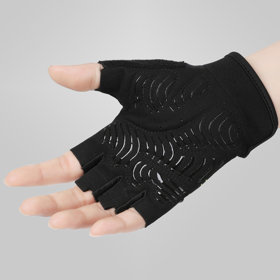 Breathable Anti-Slip Sports Gl - مراجعة Name Sports Equipment وسعره